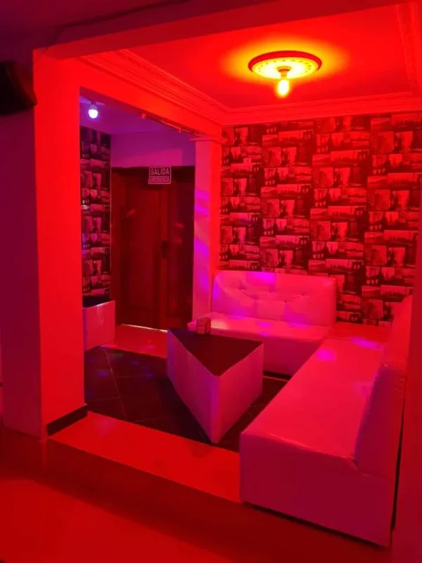 Pub Gloss